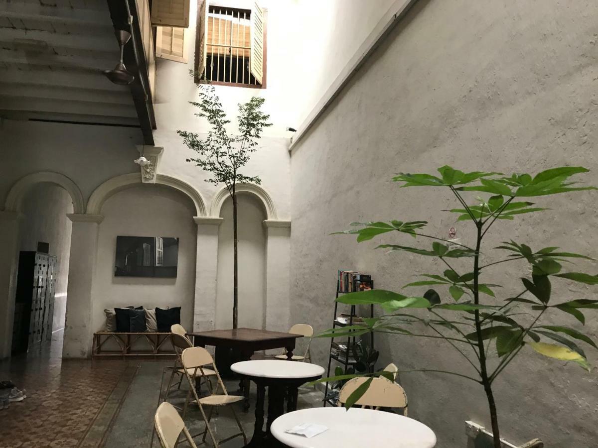 Old Penang Guesthouse Джорджтаун Экстерьер фото