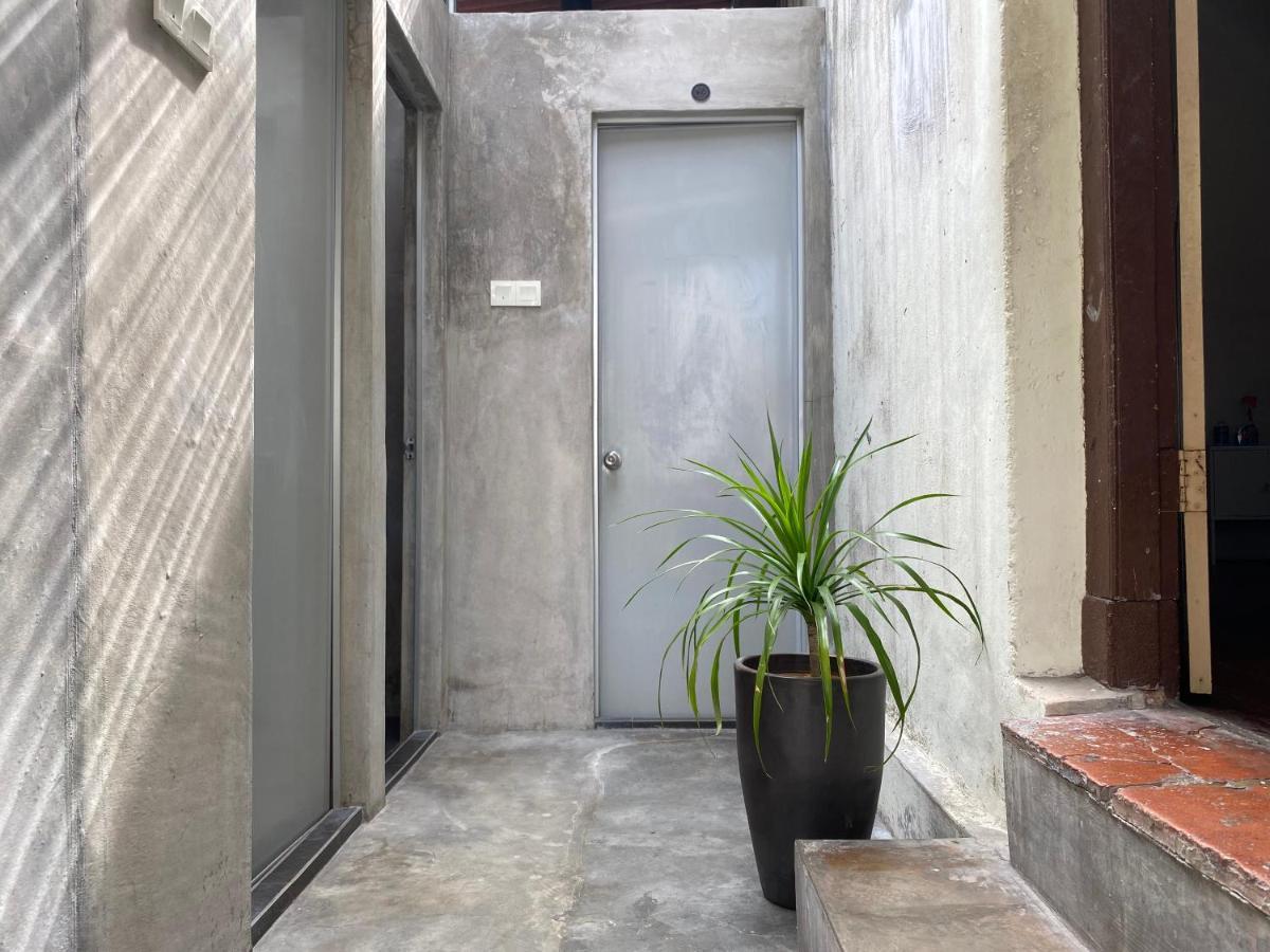 Old Penang Guesthouse Джорджтаун Экстерьер фото